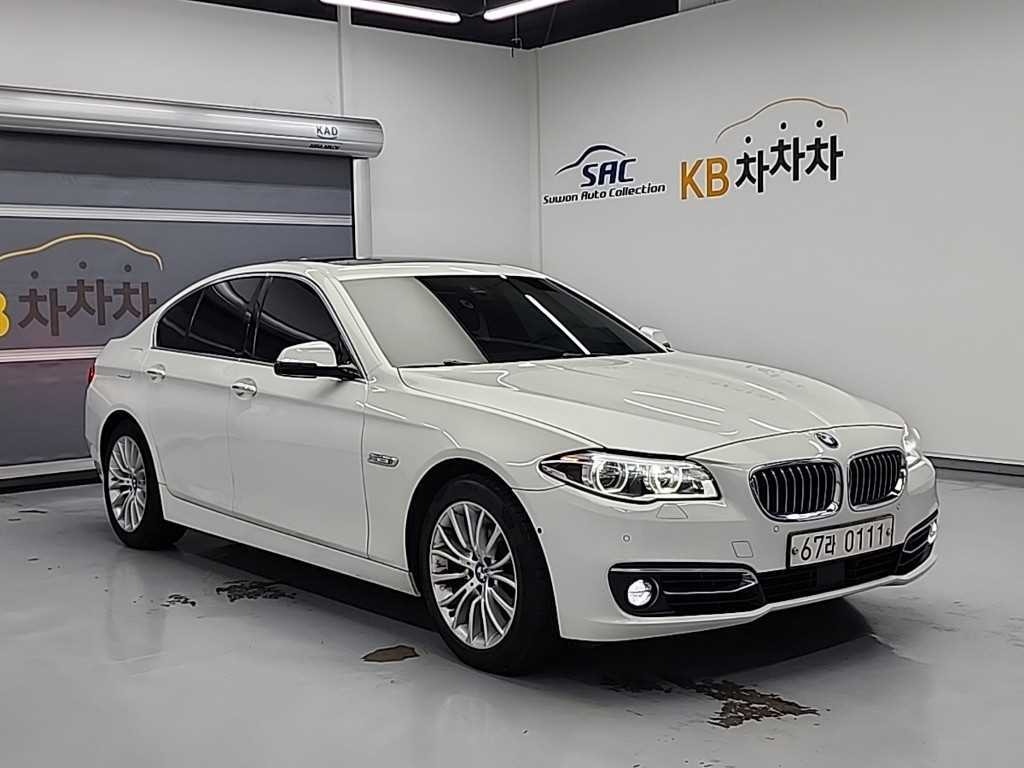 BMW 5 Series - Vista 4