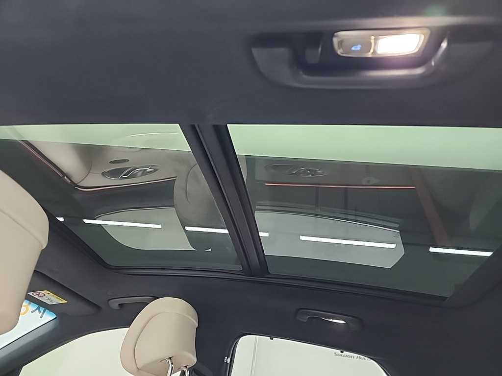 Genesis GV70 2025 Gris - Importación desde Corea - HF Imports Iquique - Foto 14