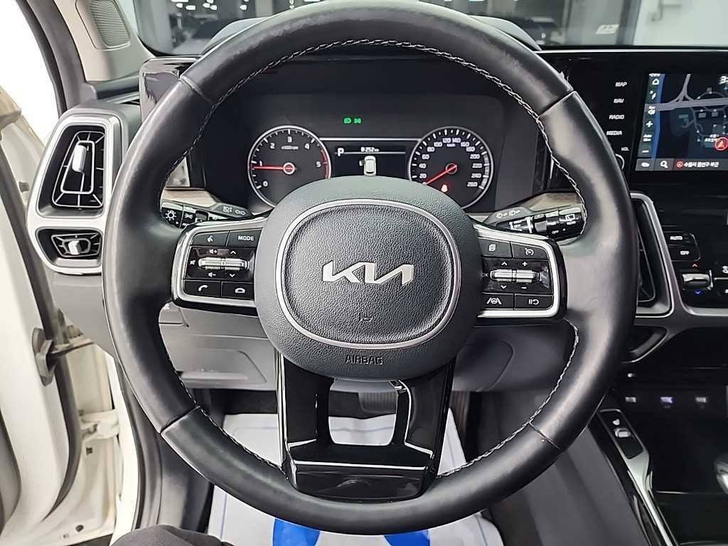 KIA Sorento - Vista 9