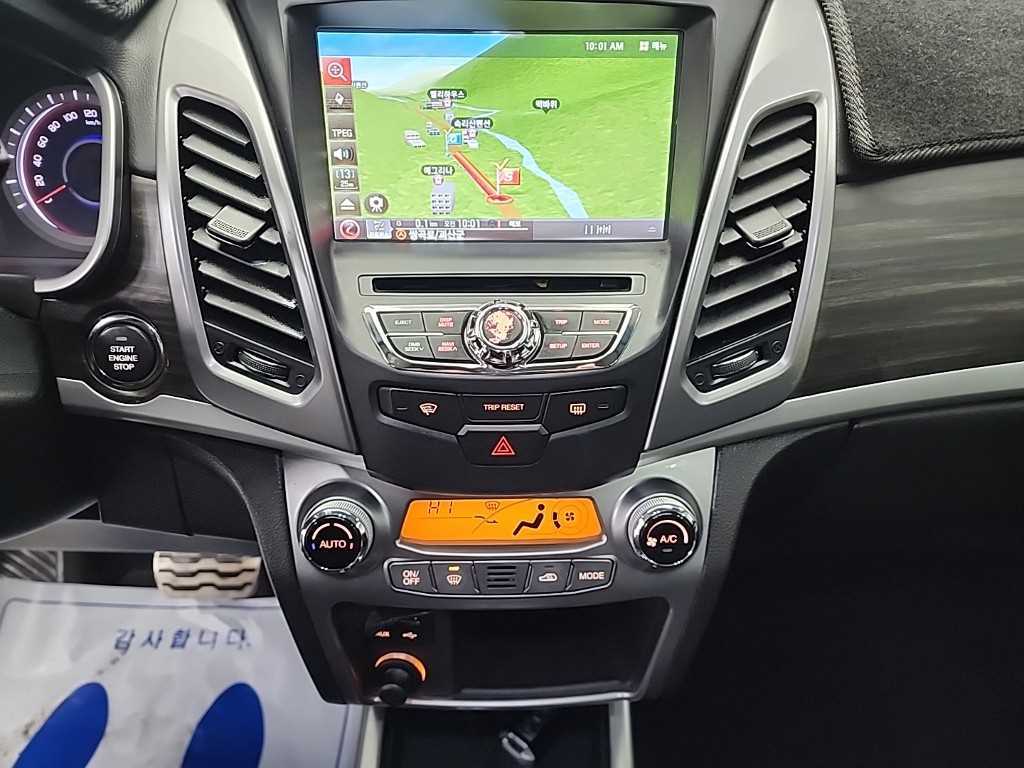 Ssangyong Korando - Vista 10