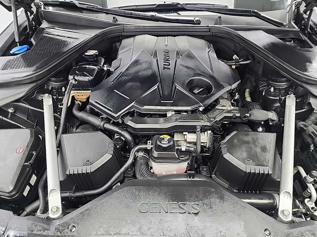 Genesis G80 - Vista 6