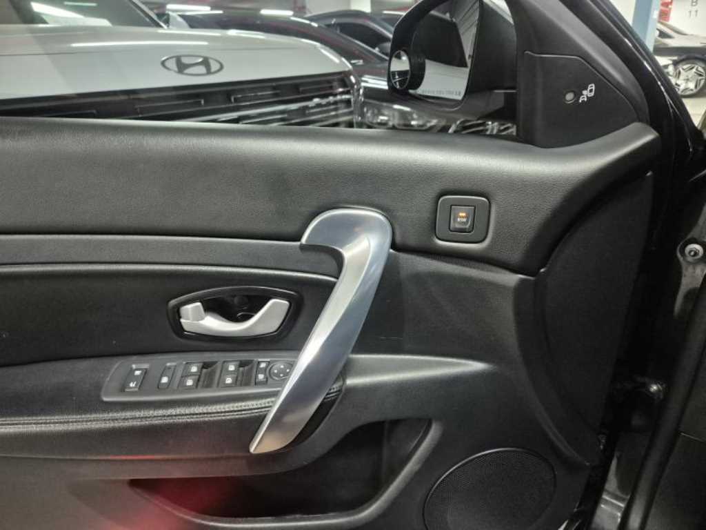 SAMSUNG SM5 - Vista 9