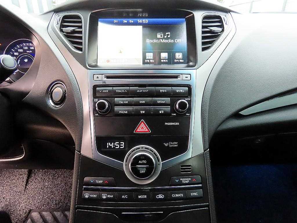 HYUNDAI Grandeur 2015 Negro - Importación desde Corea - HF Imports Iquique - Foto 13