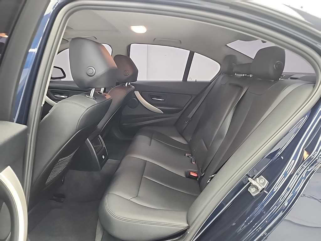 BMW 3 series - Vista 12