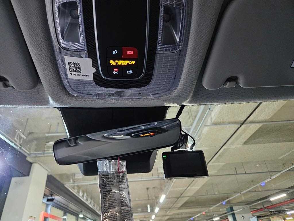 HYUNDAI Kona - Vista 11