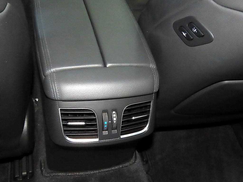 Genesis G80 2017 Negro - Importación desde Corea - HF Imports Iquique - Foto 13