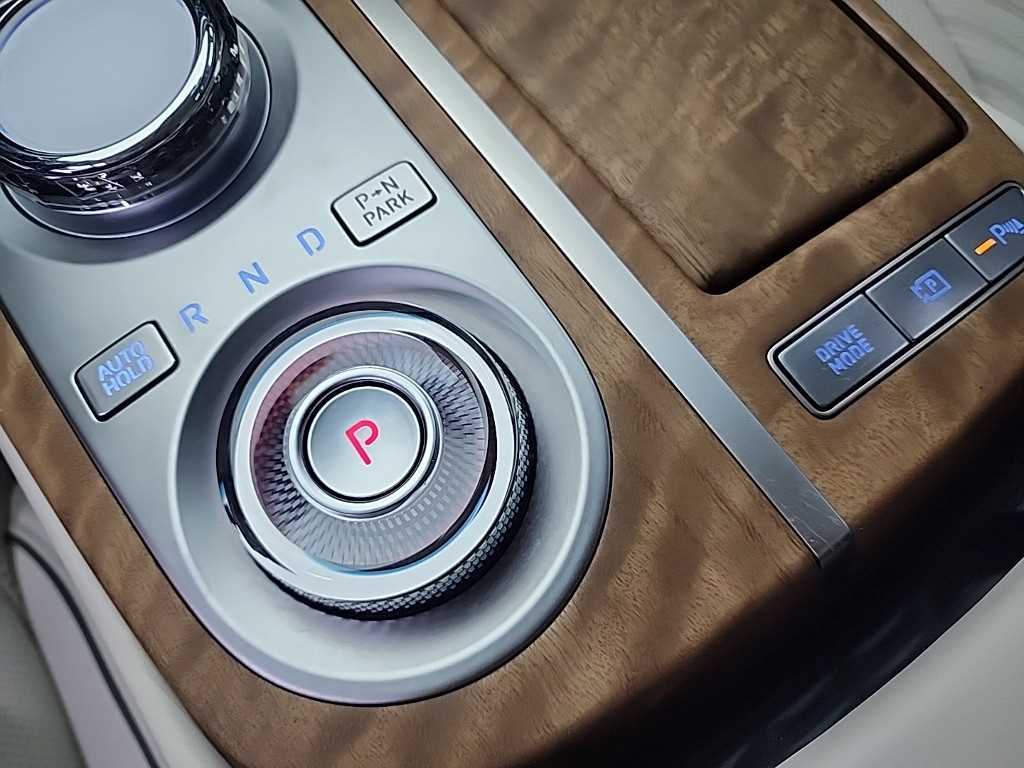 Genesis G80 - Vista 8