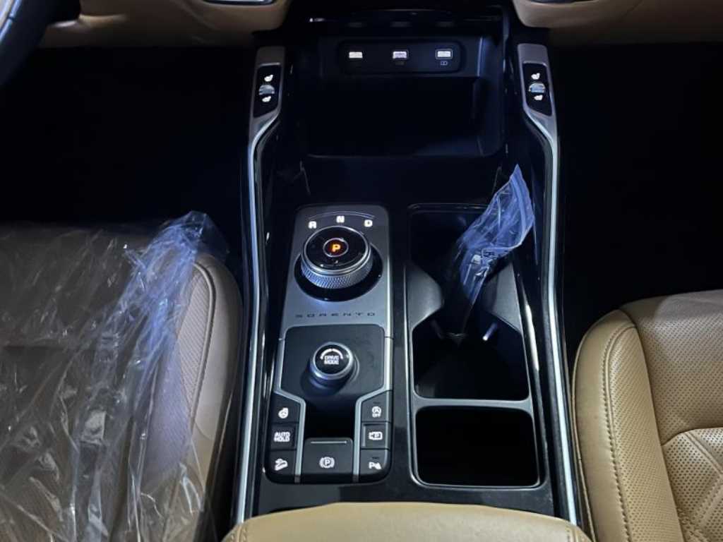 KIA Sorento - Vista 12