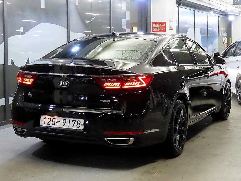 KIA K7 - Vista 4