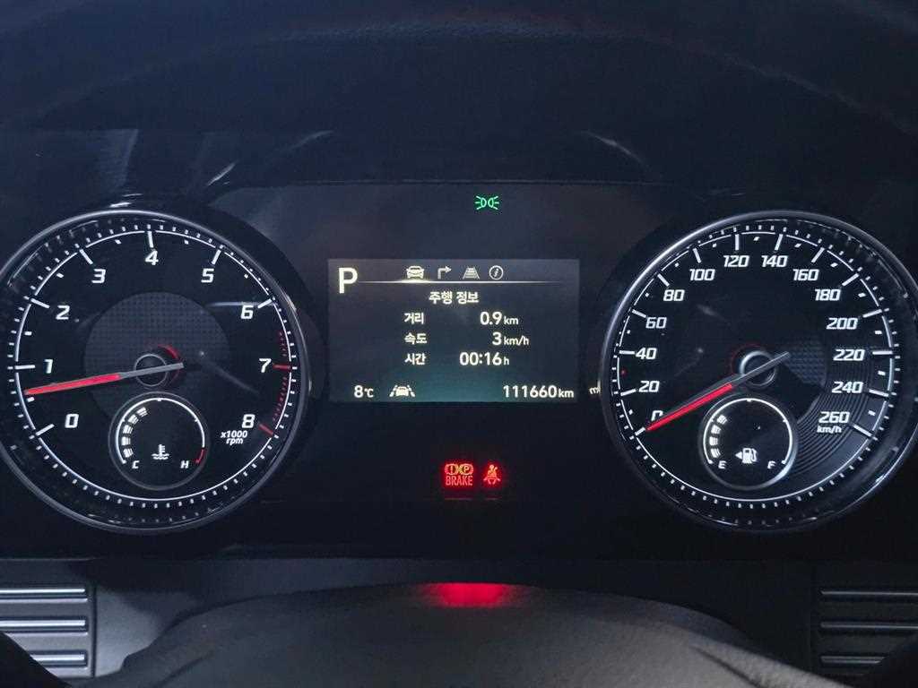 HYUNDAI Grandeur - Vista 11