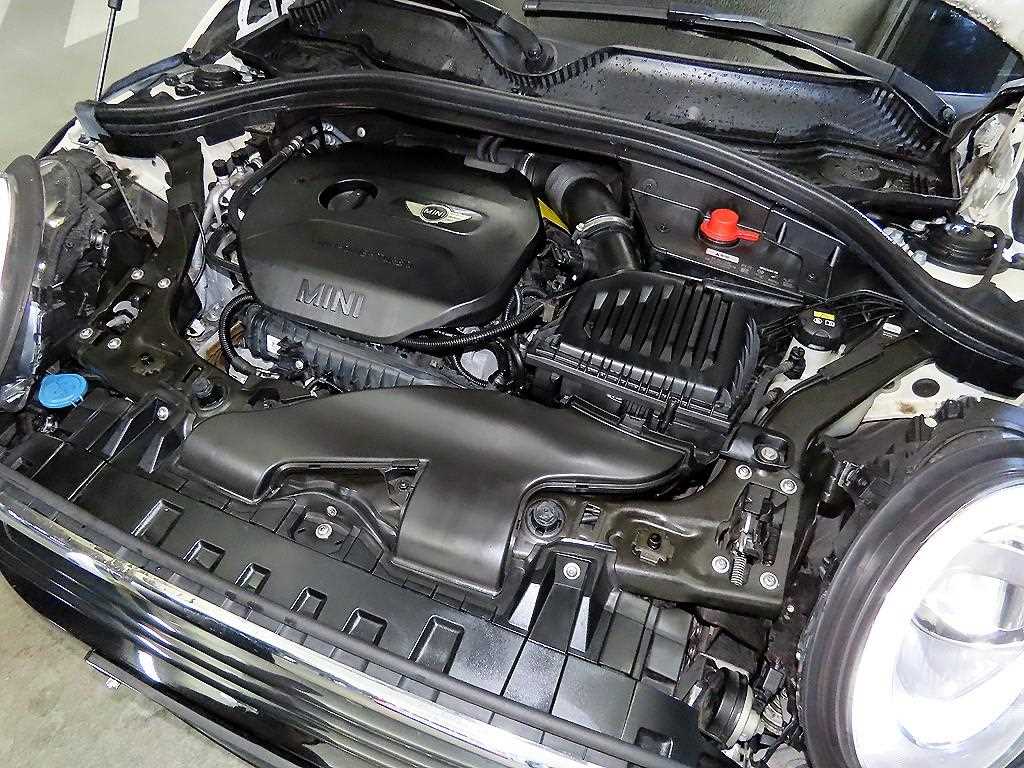 Mini Clubman 2018 Blanco - Importación desde Corea - HF Imports Iquique - Foto 18