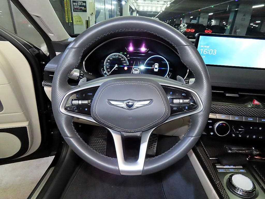 Genesis G80 - Vista 8