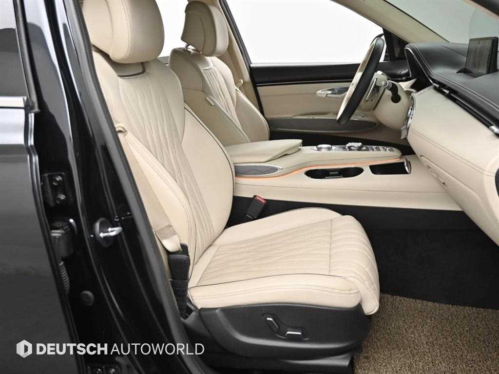 Genesis GV70 - Vista 11