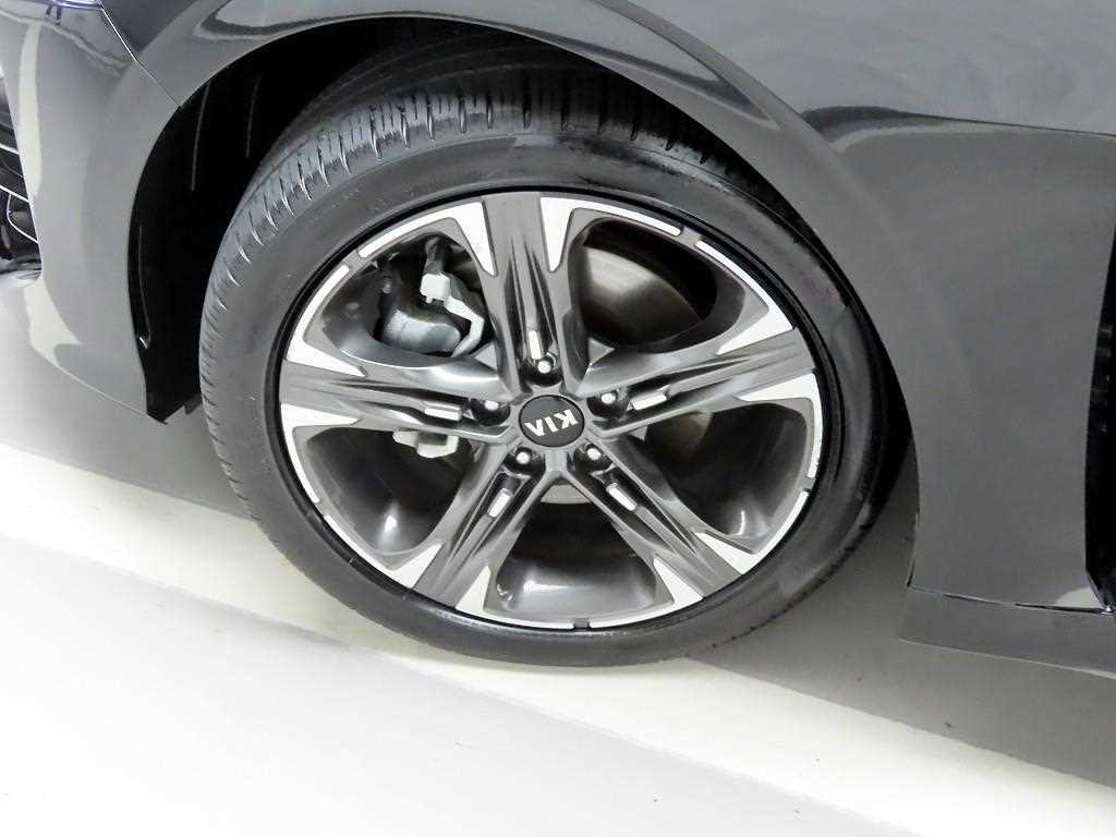 KIA K5 2021 Negro - Importación desde Corea - HF Imports Iquique - Foto 19