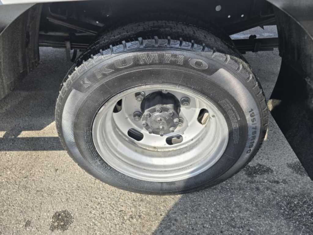 medium and large cargo truck 2025 Blanco - Importación desde Corea - HF Imports Iquique - Foto 20