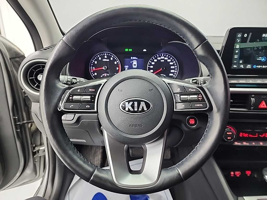 KIA K3 - Vista 9
