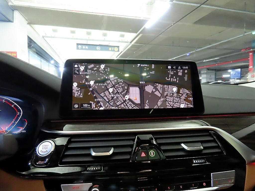 BMW 5 Series 2021 Gris - Importación desde Corea - HF Imports Iquique - Foto 13