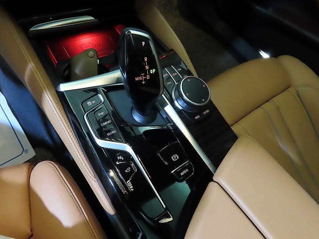 BMW 5 Series - Vista 12