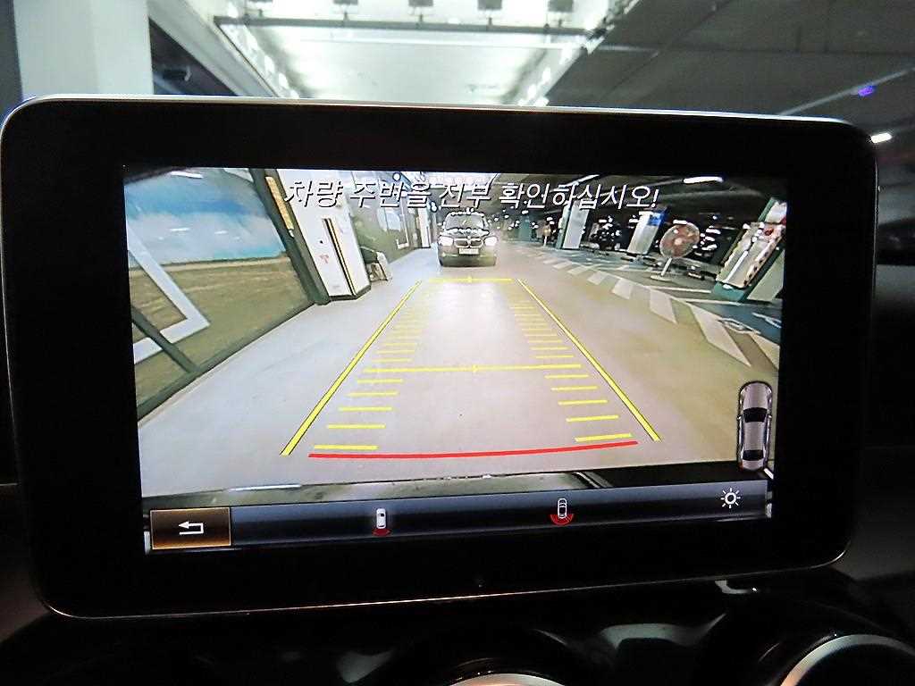 Mercedes Benz C Class 2017 Negro - Importación desde Corea - HF Imports Iquique - Foto 16