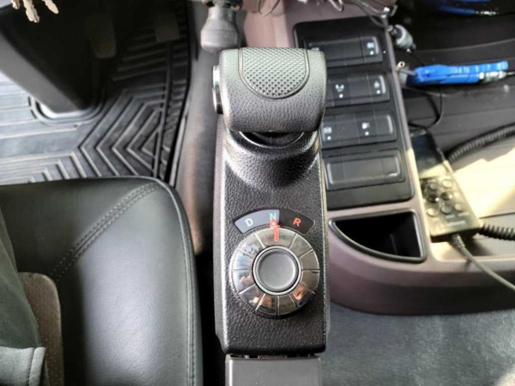 medium and large cargo truck - Vista 10