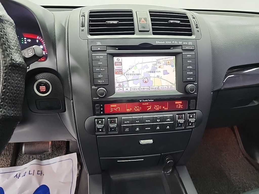 KIA Mohave - Vista 10