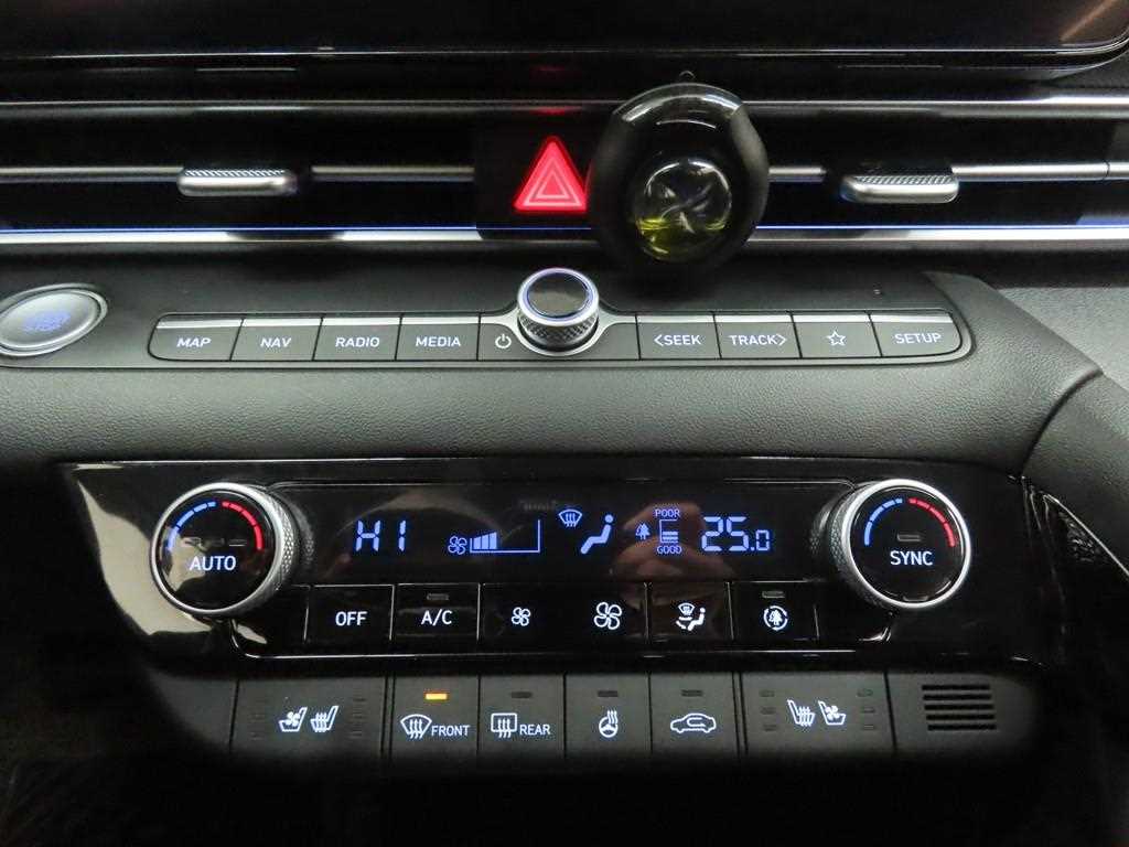 HYUNDAI Avante - Vista 12