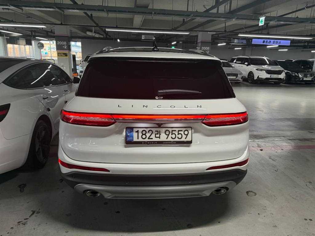 Lincoln Corsair - Vista 4