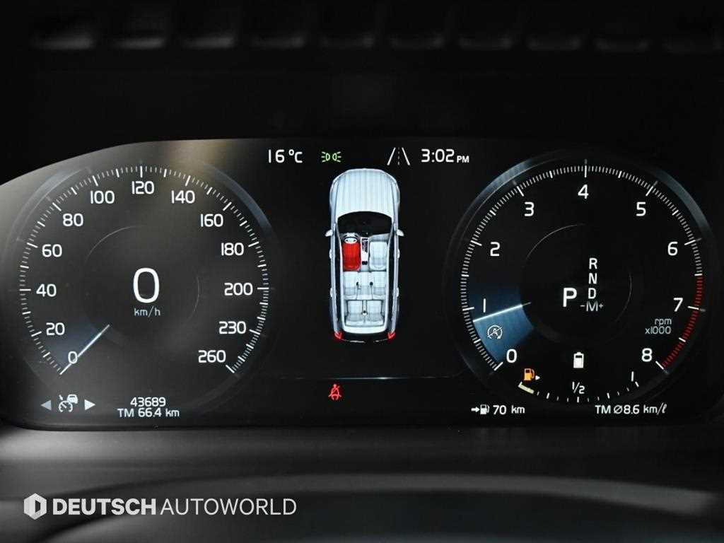 Volvo XC90 - Vista 8