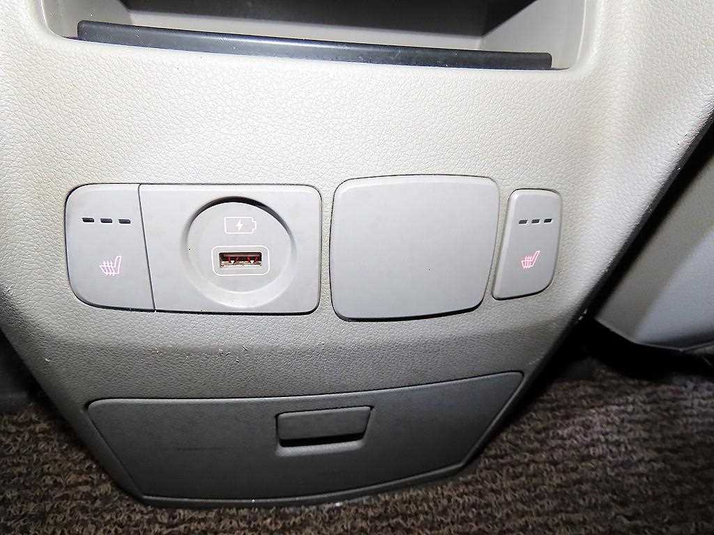 KIA Carnival 2019 Blanco - Importación desde Corea - HF Imports Iquique - Foto 15