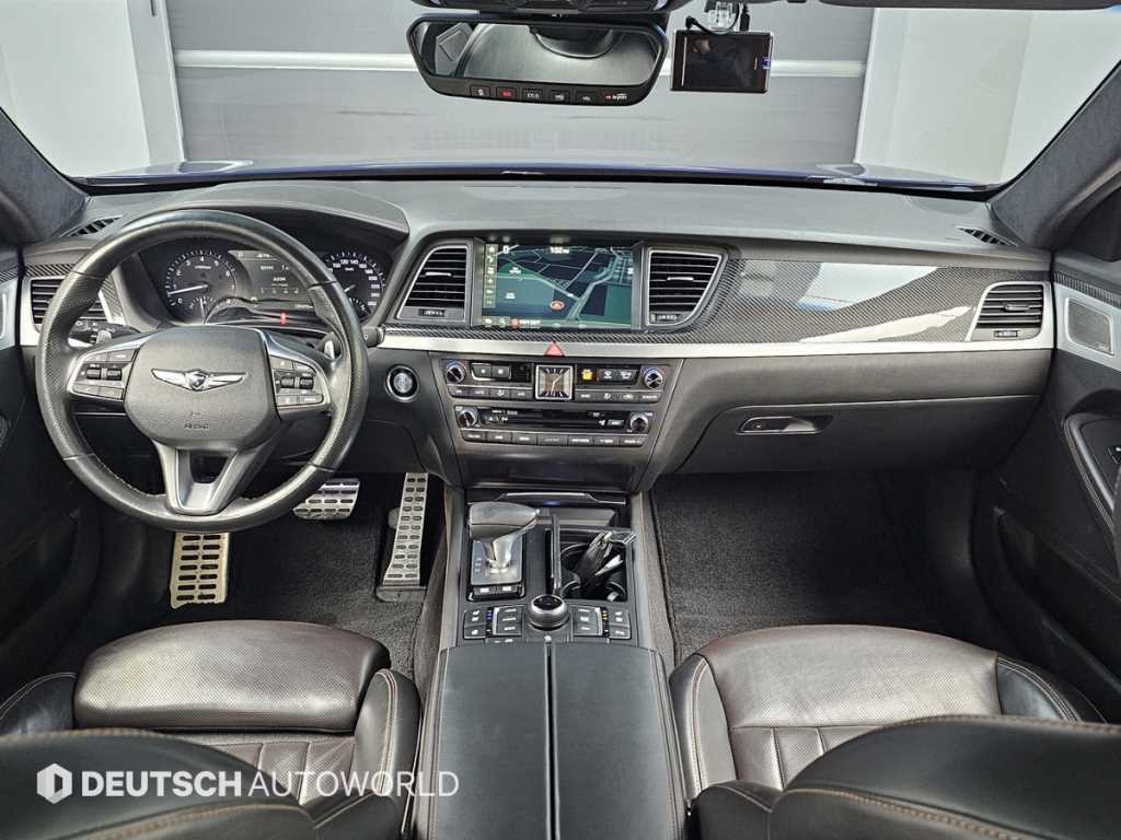 Genesis G80 - Vista 7