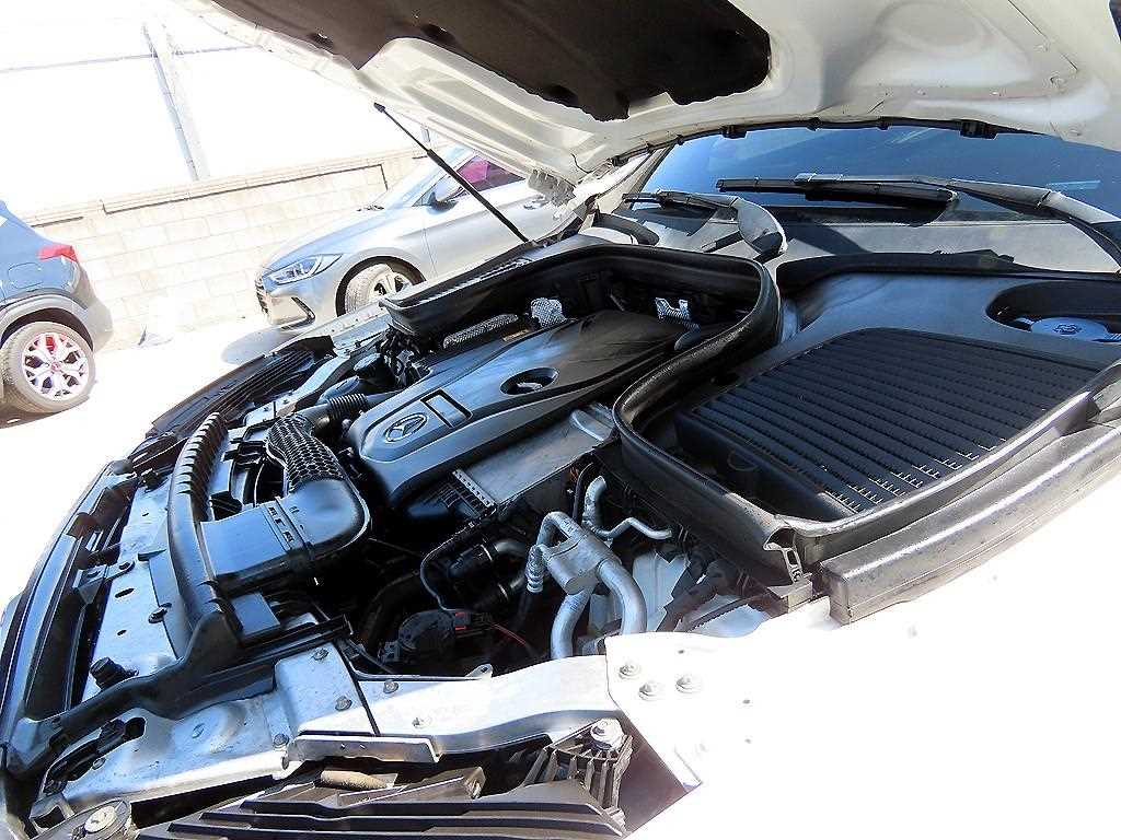 Mercedes Benz GLC Class 2019 Blanco - Importación desde Corea - HF Imports Iquique - Foto 19