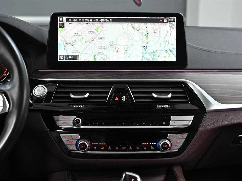 BMW 5 Series 2021 Negro - Importación desde Corea - HF Imports Iquique - Foto 14