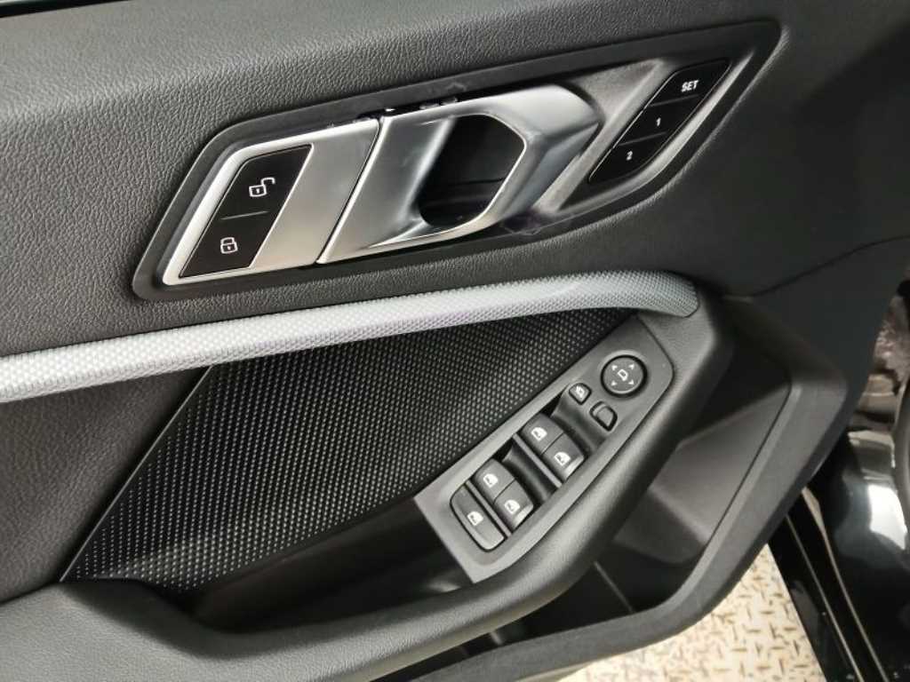 BMW 2 series - Vista 10