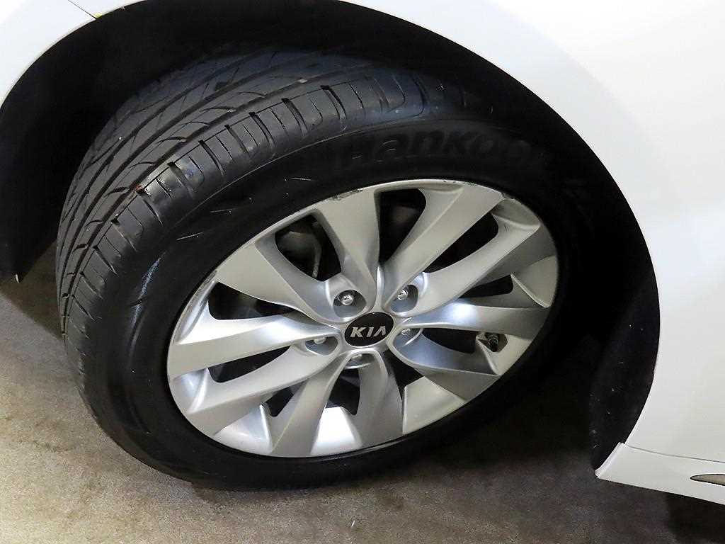 KIA K5 2018 Blanco - Importación desde Corea - HF Imports Iquique - Foto 20