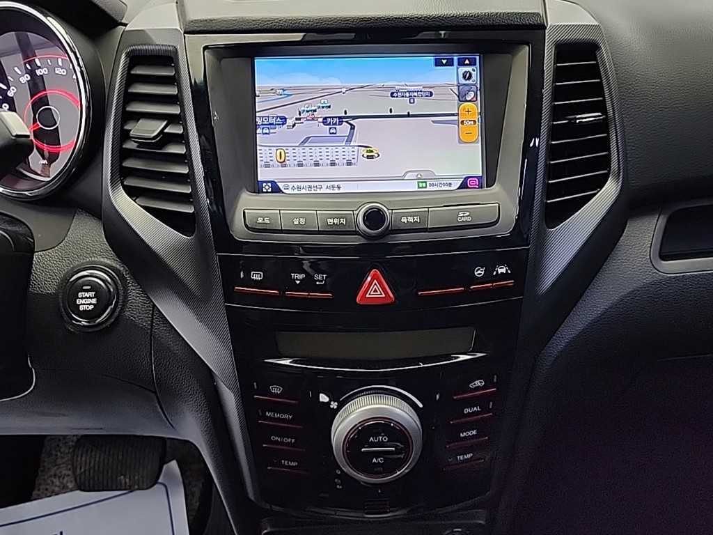 Ssangyong Tivoli - Vista 10