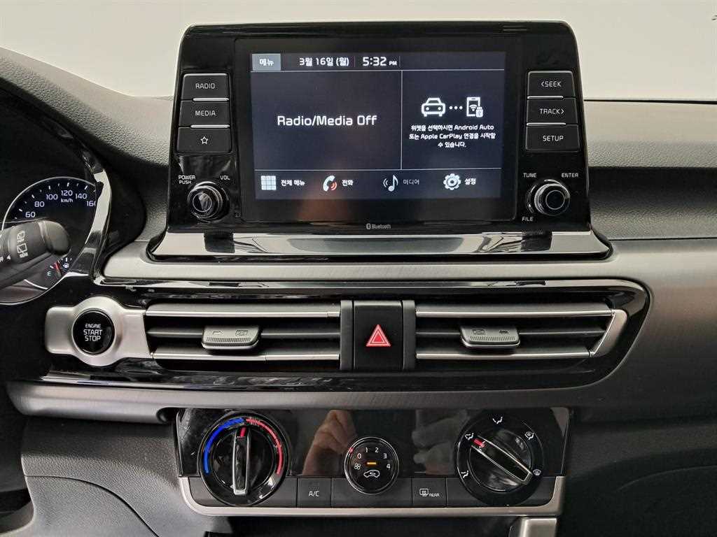 KIA Seltos - Vista 9