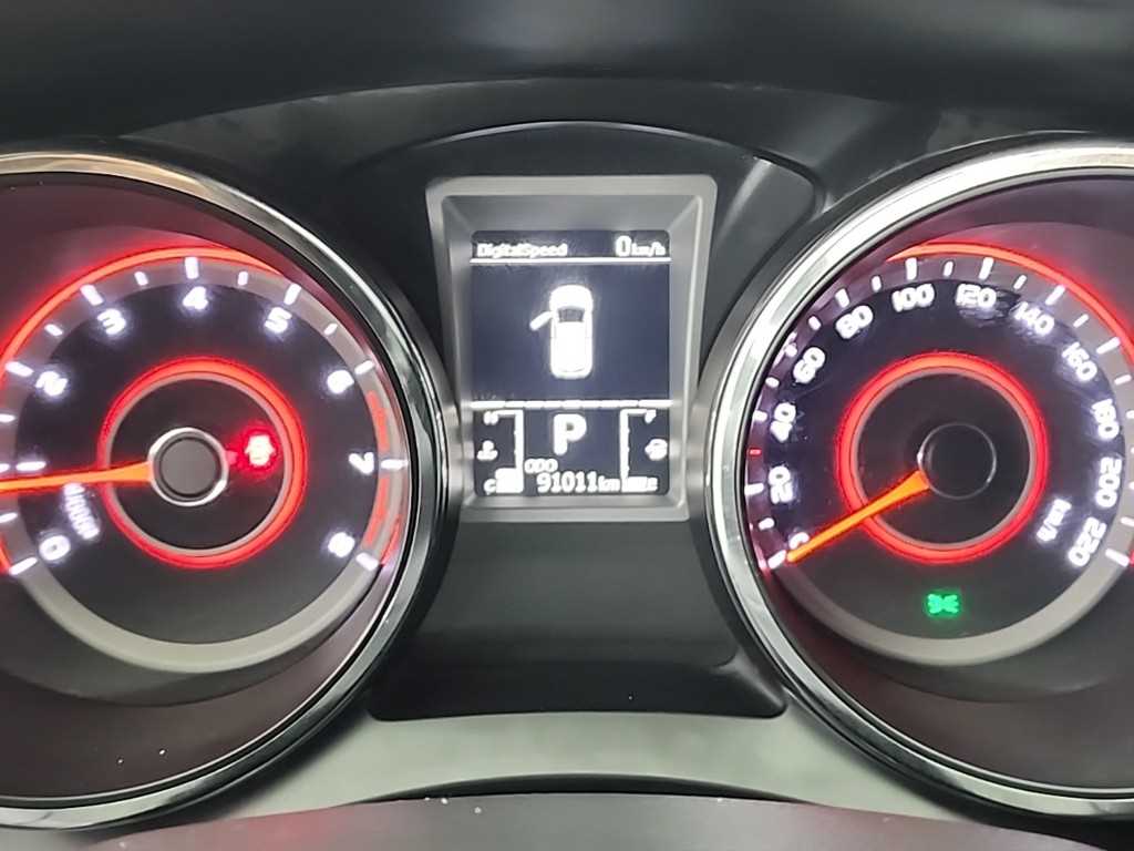 Ssangyong Tivoli - Vista 6