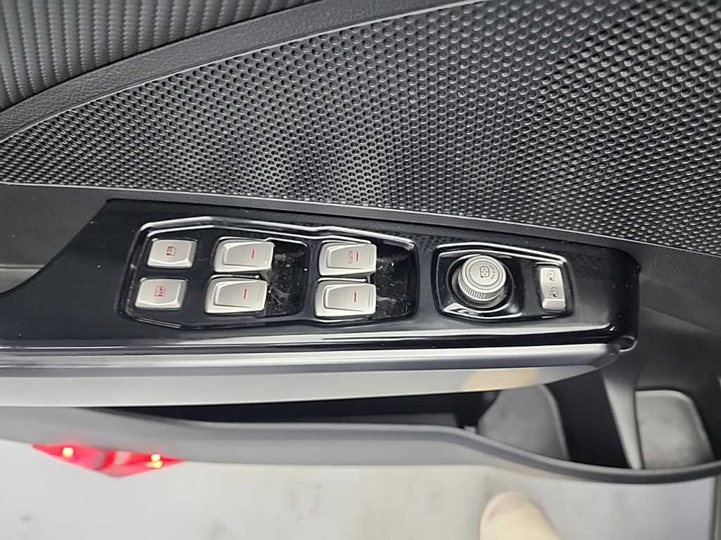 Ssangyong Tivoli 2018 Verde - Importación desde Corea - HF Imports Iquique - Foto 15