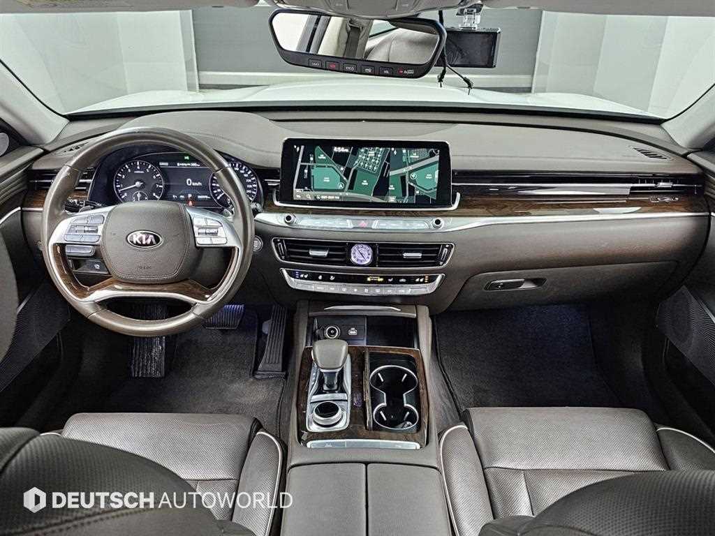 KIA K9 - Vista 7
