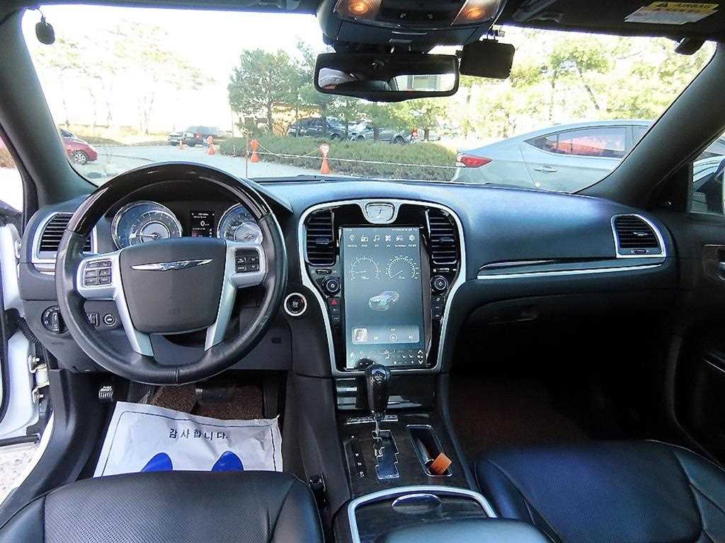 Chrysler 300C - Vista 7