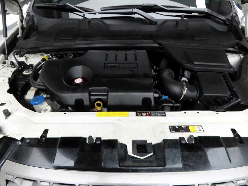 Land Rover Discovery Sports 2018 Blanco - Importación desde Corea - HF Imports Iquique - Foto 20