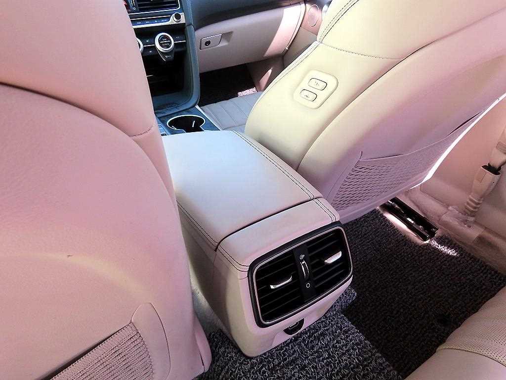 Genesis G70 2018 Gris - Importación desde Corea - HF Imports Iquique - Foto 17