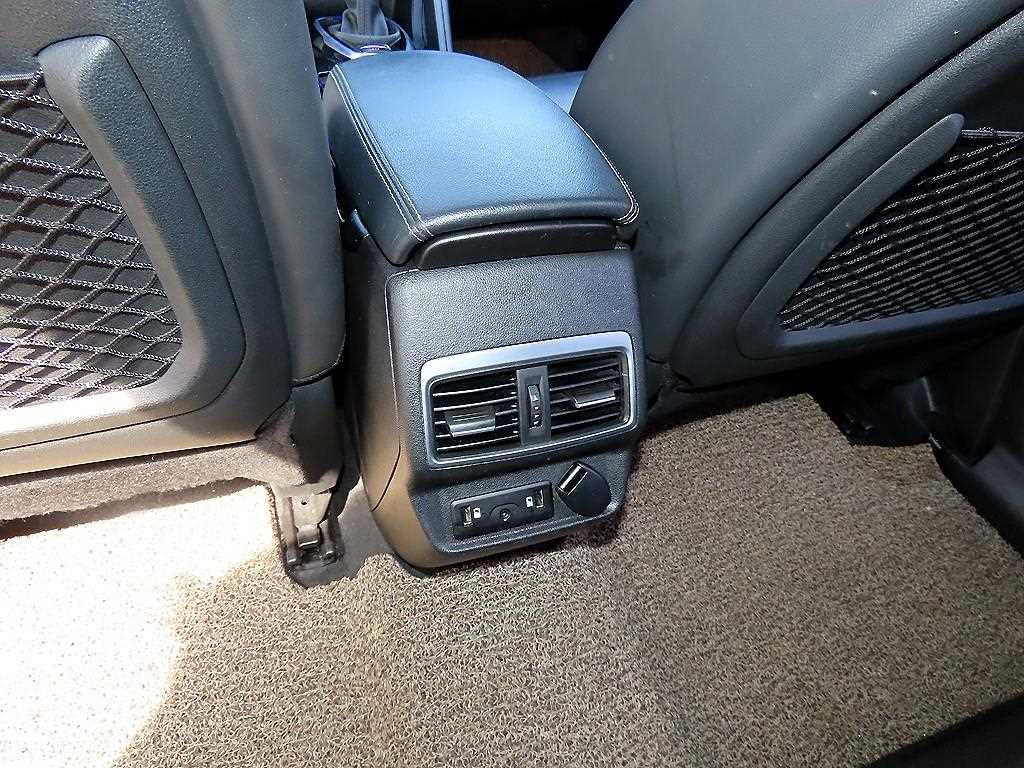 SAMSUNG QM6 2017 Blanco - Importación desde Corea - HF Imports Iquique - Foto 16