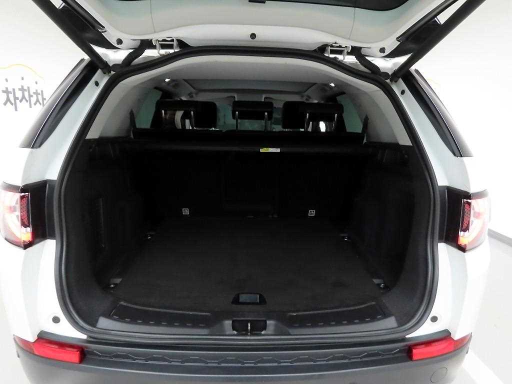 Land Rover Discovery Sports 2018 Blanco - Importación desde Corea - HF Imports Iquique - Foto 15