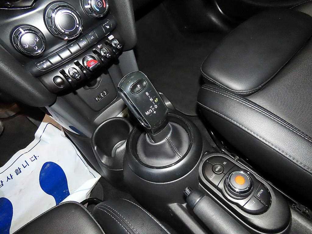 Mini Cooper - Vista 12