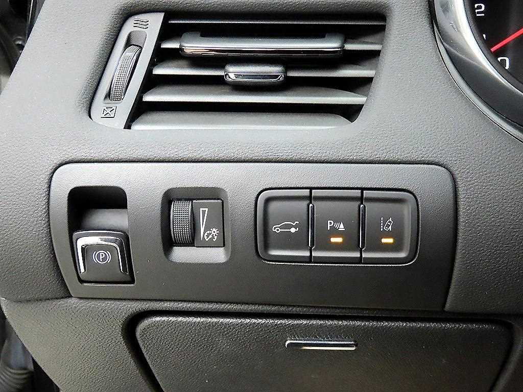 Chevrolet Impala - Vista 12