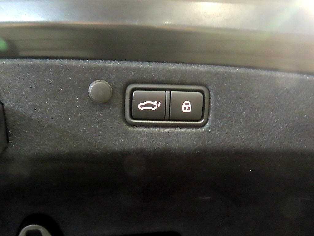 HYUNDAI Grandeur 2023 Negro - Importación desde Corea - HF Imports Iquique - Foto 17