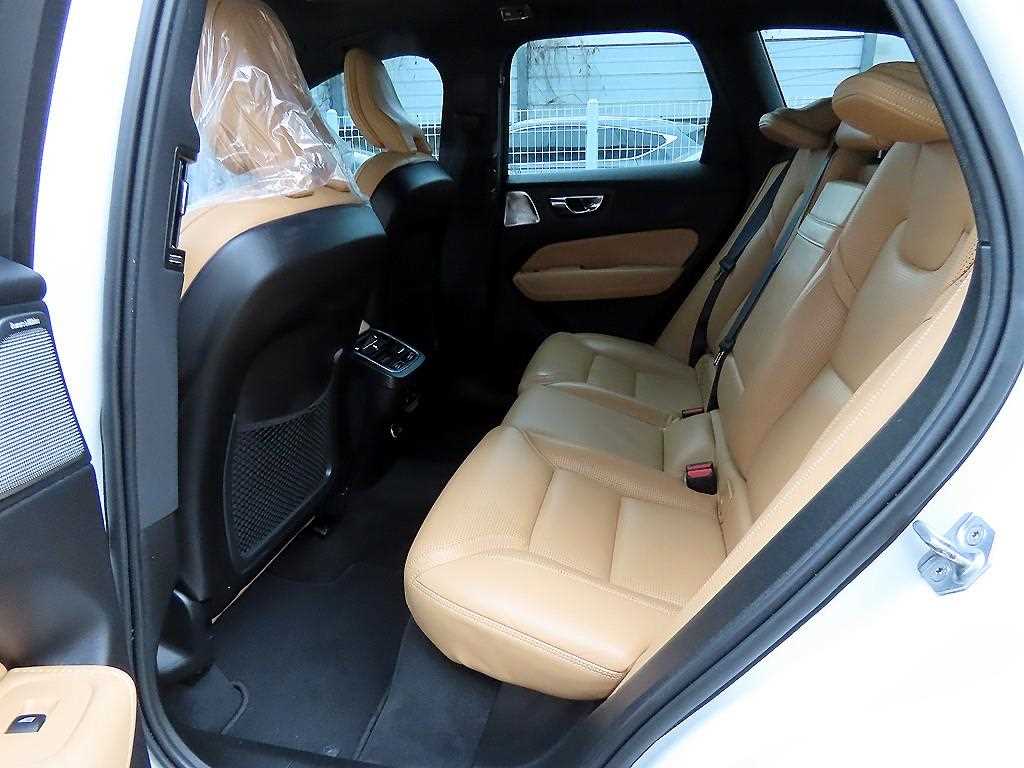 Volvo XC60 - Vista 6