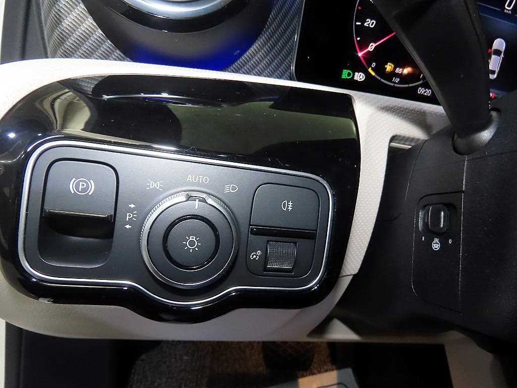 Mercedes Benz A Class 2024 Blanco - Importación desde Corea - HF Imports Iquique - Foto 15