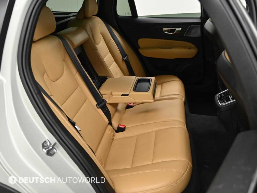 Volvo V60 - Vista 12